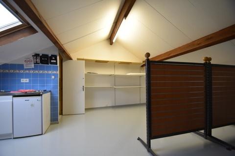 LOCAL COMMERCIAL MARQUE AVENU