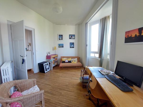 Angoulême Victor Hugo appartement de 128 m² environ avec 4 chambres