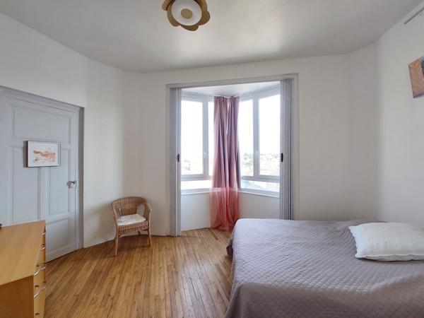 Angoulême Victor Hugo appartement de 128 m² environ avec 4 chambres