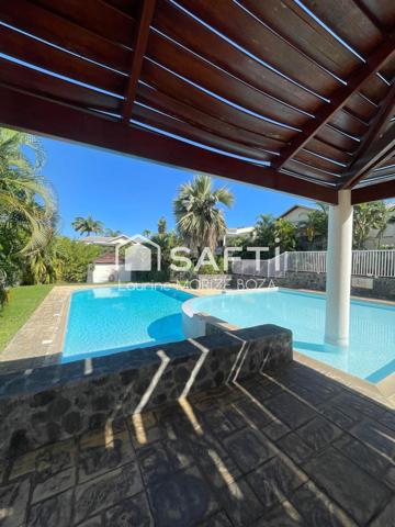 Duplex T3 dans résidence avec piscine et gardien