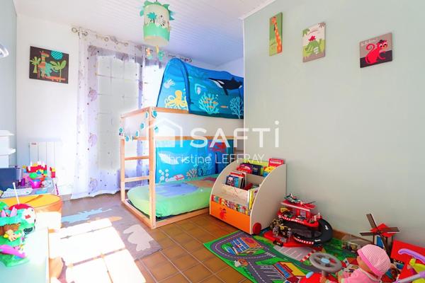 A Bernaville, plain-pied de 3 chambres avec garage