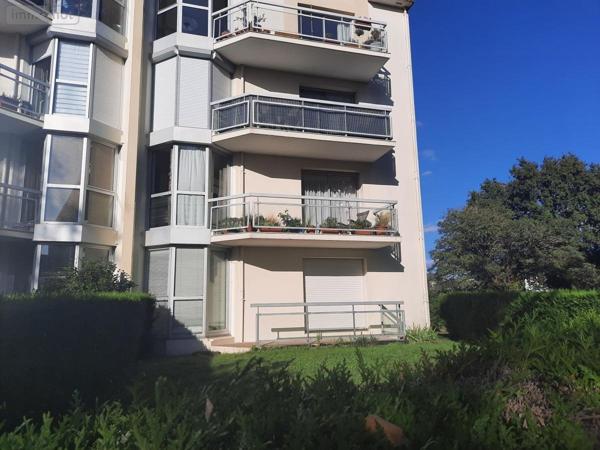 Appartement à vendre à Vannes dans le Morbihan (56000), ref : 56003-1037   
Madeleine