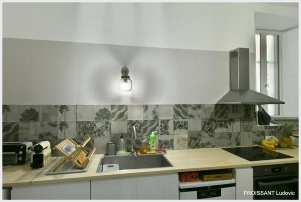 Appartement rénové avec charme et caractère DUPLEX à vendre MONTELIMAR 7 pièces 163 m²