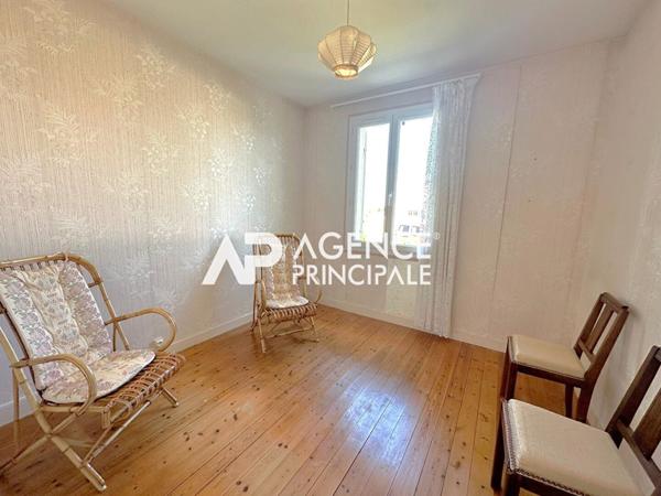 Maison - 5 pièces - projet de rénovation €304 000 ** - Référence HDO467D2
