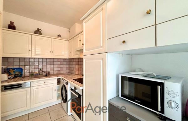 600 M DE LA PLAGE DU PIGEONNIER APPARTEMENT T3 RESIDENCE AVE