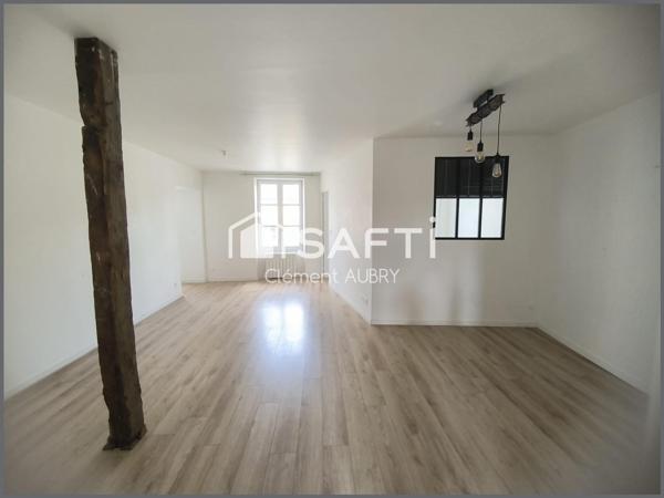 Découvrez cet agréable appartement situé au 2? étage sans ascenceur !