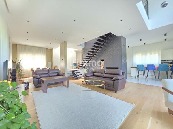 Maison de 5 pièces de 245 m² à Thann