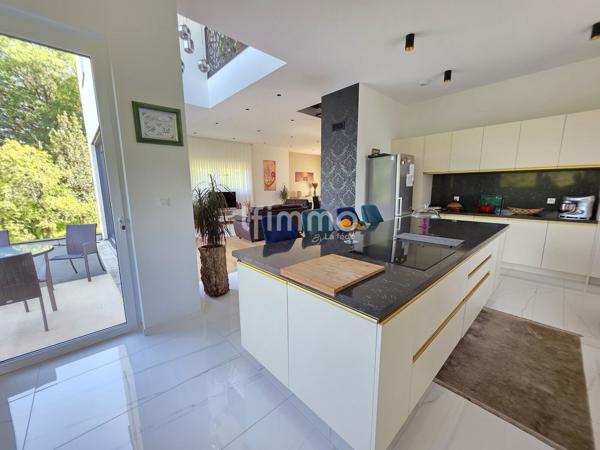Maison de 5 pièces de 245 m² à Thann