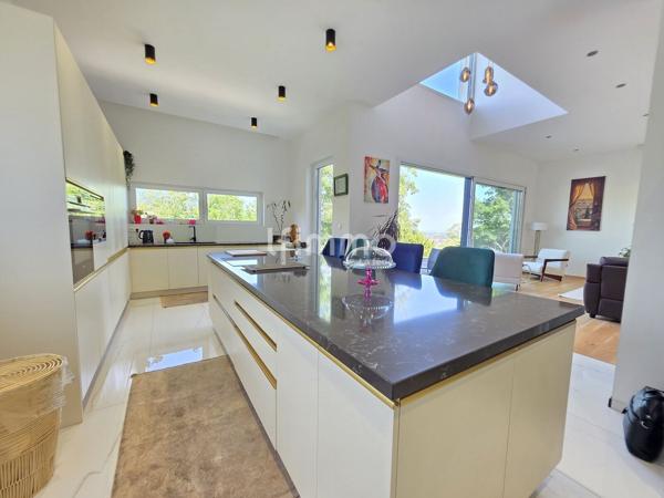Maison de 5 pièces de 245 m² à Thann