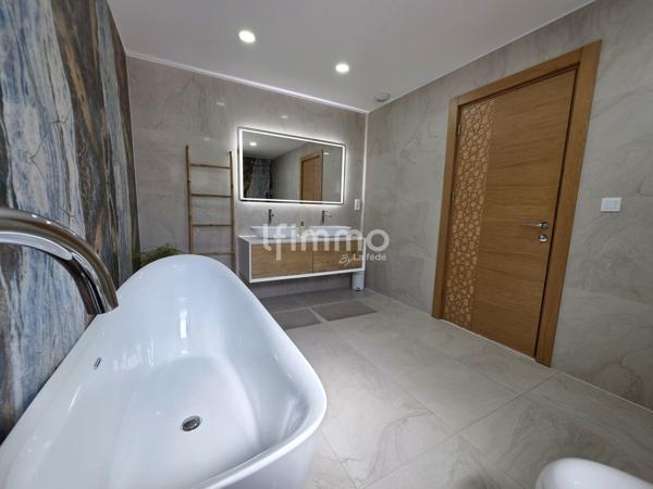 Maison de 5 pièces de 245 m² à Thann