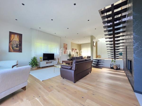 Maison de 5 pièces de 245 m² à Thann
