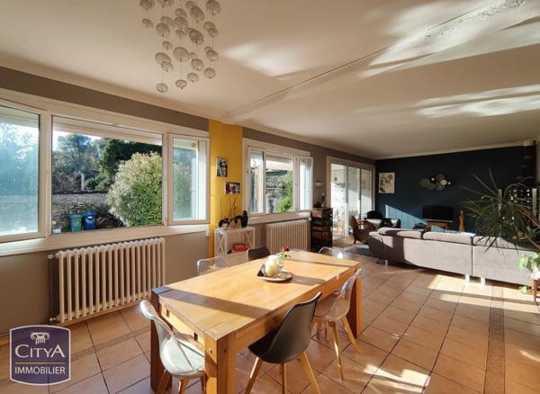 Maison à vendre 5 pièces 143.8m² Nîmes (30000)