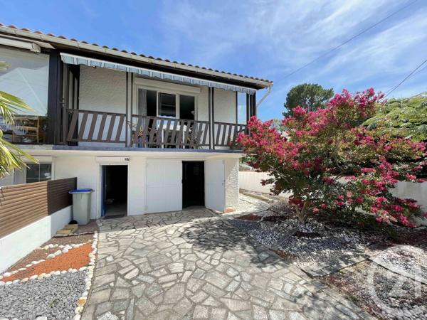 Maison à vendre  5 pièces - 110 m 2   ANGLES  - 85