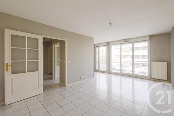 Appartement T2 à vendre  2 pièces - 42 m 2   GRENOBLE  - 38