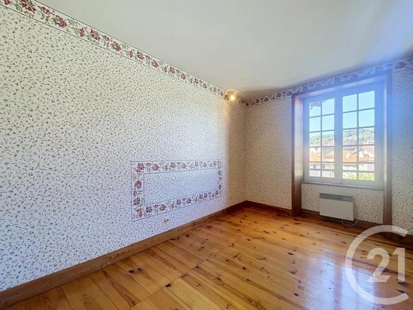 Appartement F4 à vendre  4 pièces - 106,93 m 2   LE PUY EN VELAY  - 43