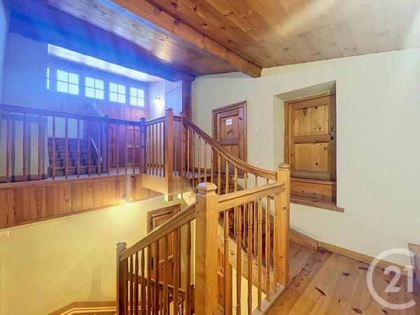 Appartement F4 à vendre  4 pièces - 106,93 m 2   LE PUY EN VELAY  - 43