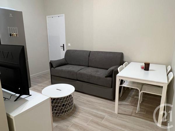 Appartement à vendre  2 pièces - 30,11 m2 AUBERVILLIERS - 93