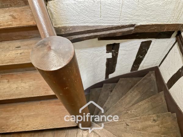 Studio meublé Tours centre 18 m2 au sol