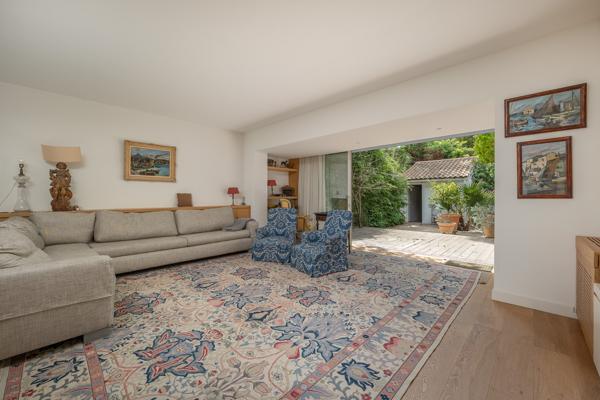 Maison 4 pièces - 140 m² Bien prestige