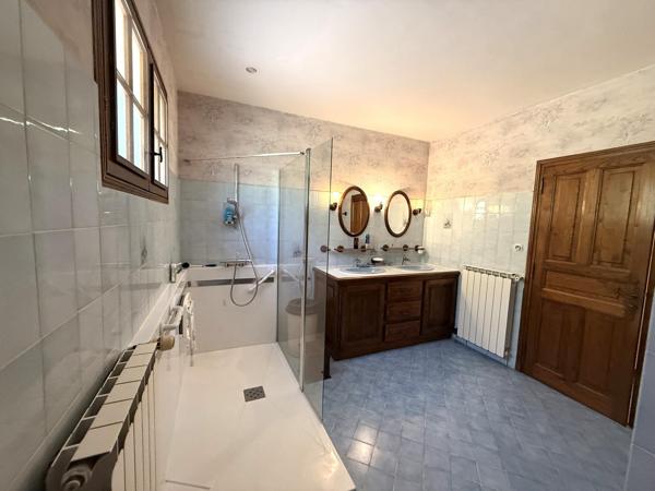 Maison proche commodités - 24200 Sarlat
