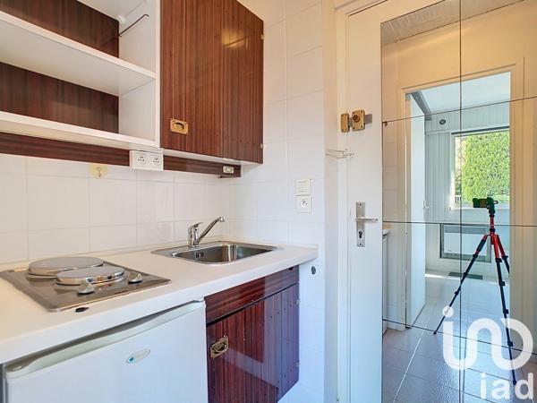 Appartement 1 pièce de 14 m² à Villeneuve-Loubet (06270)