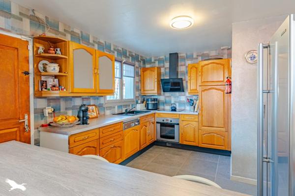 Maison à vendre |  Carbon-Blanc |  4 pièces | 90 m²