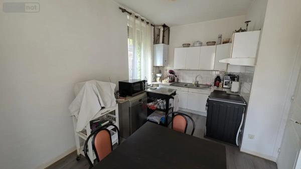 Achat - Immeuble Vichy 03200 588 m 2 415 m 2