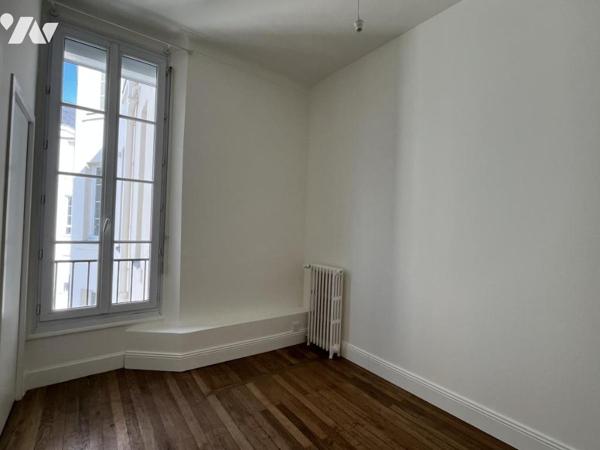APPARTEMENT - QUARTIER GRASLIN - 4 CHAMBRES - 148 M²