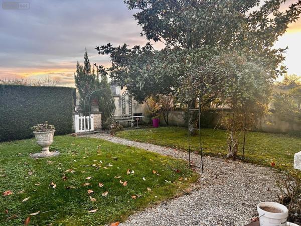 Maison à vendre à Mussy-sur-Seine dans l'Aube (10250), ref : l800240094