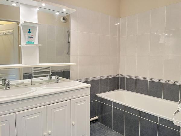 A DEUX PAS DU CENTRE VILLE