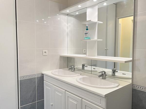 A DEUX PAS DU CENTRE VILLE