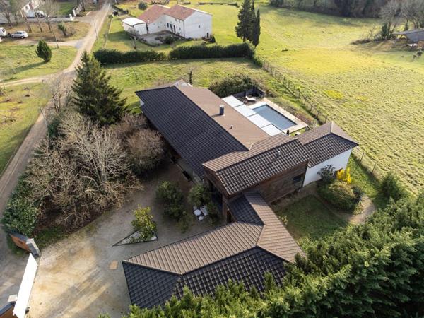 Maison Auriac Du Perigord 8 pièce(s) 243.76 m2