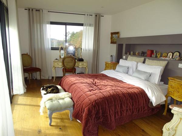 Maison Auriac Du Perigord 8 pièce(s) 243.76 m2