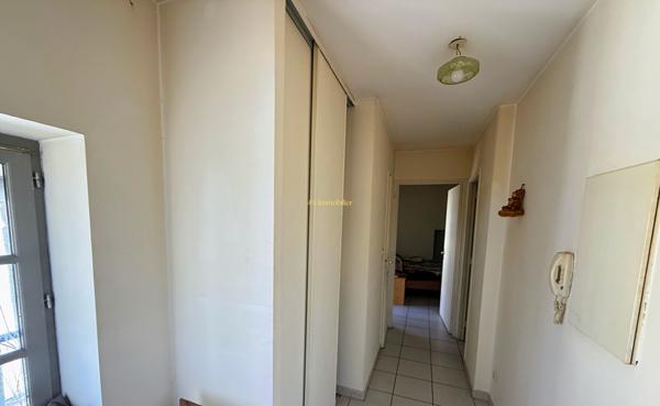 Immeuble - 5 pièces - 120 m²