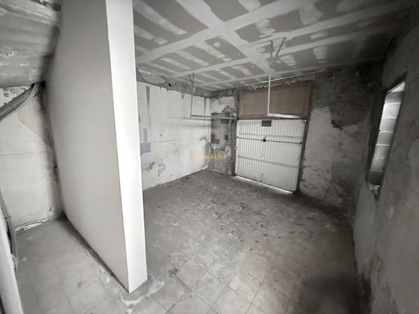 Immeuble - 5 pièces - 120 m²