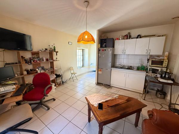 Immeuble - 5 pièces - 120 m²