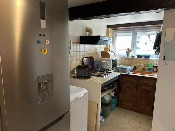 Maison de village 3 pièces de 72 m2 avec jardin et dépendance