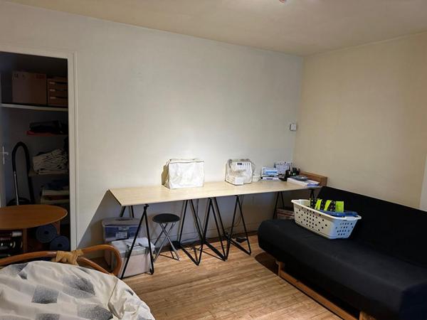 Maison de village 3 pièces de 72 m2 avec jardin et dépendance