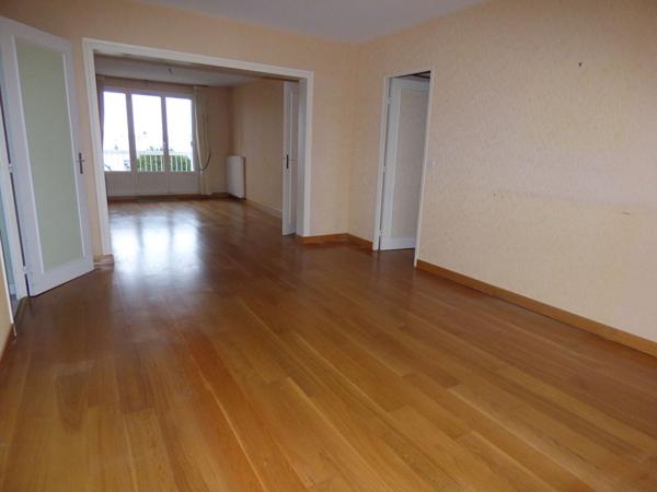 Appartement Sully Sur Loire 4 pièce(s) 83 m2