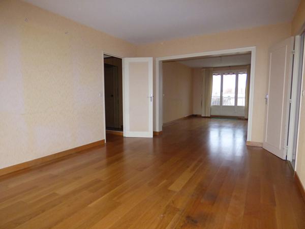 Appartement Sully Sur Loire 4 pièce(s) 83 m2