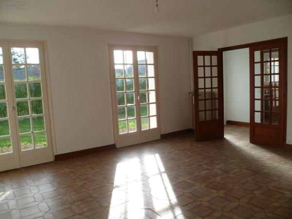 Maison à louer à Saint-Vigor-le-Grand dans le Calvados (14400), ref : L446