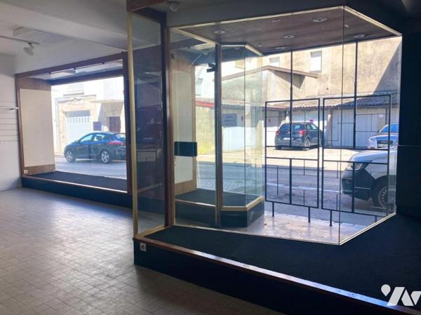 Local commerciale - NANTUA