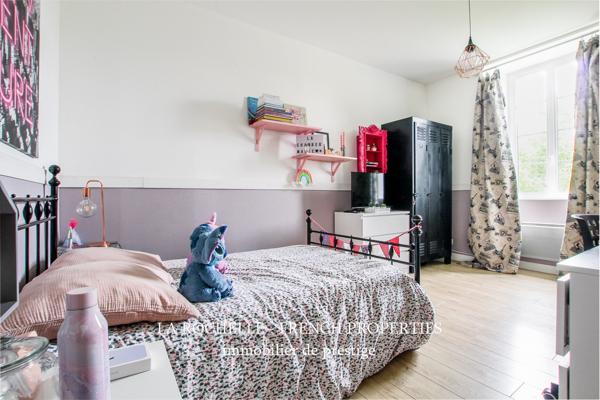 MAGNIFIQUE PROPRIÉTÉ DE CHARME - SAINTE SOULLE - CHARENTE MARITIME