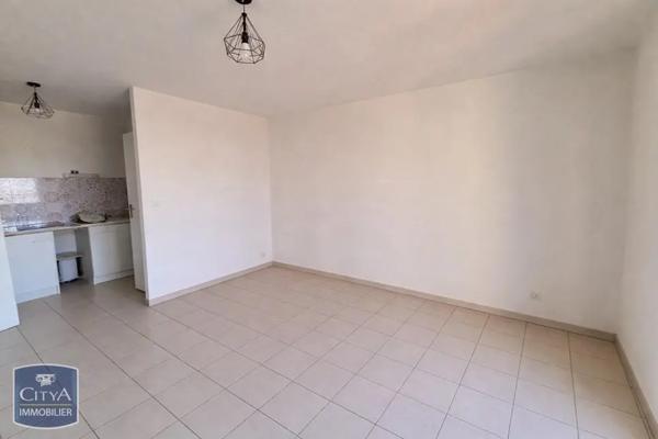 Appartement à louer 2 pièces 44.3m²