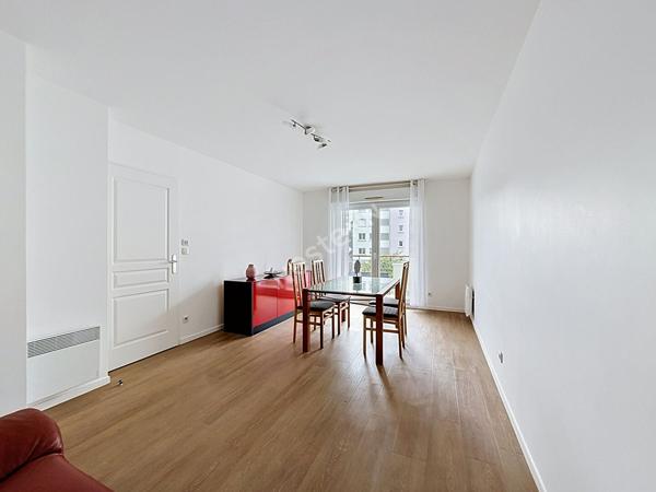 Nantes - Tortière - T2 de 47.53 m2 meublé avec balcon vue sur l'erdre