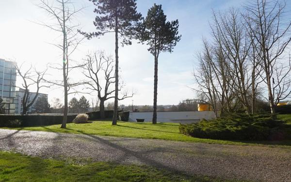 Appartement à louer    2 pièces • 52 m2 Amiens