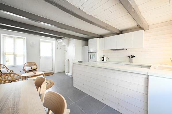 Maison à vendre    3 pièces •  Les Portes-en-Ré