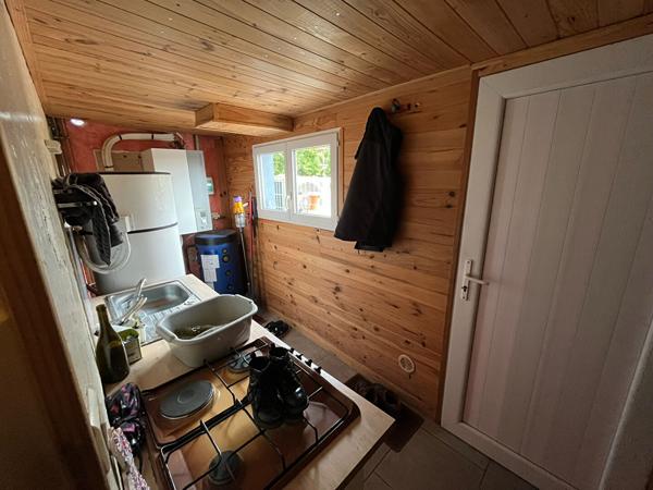 Maison familiale au calme avec grand jardin et dépendance à Méon