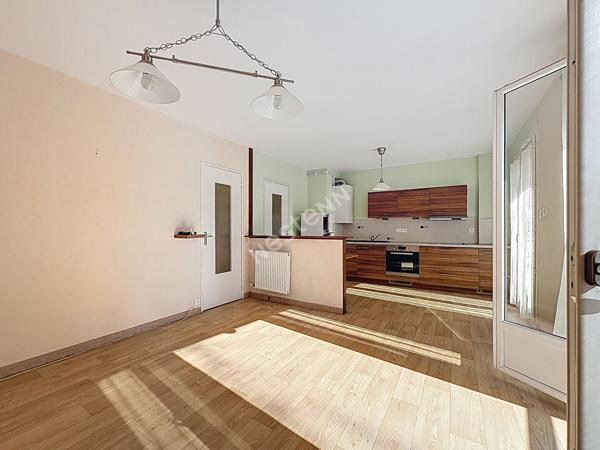 Appartement 3 pièces à vendre à Rezé - secteur Galarnière avec cave et place de parking