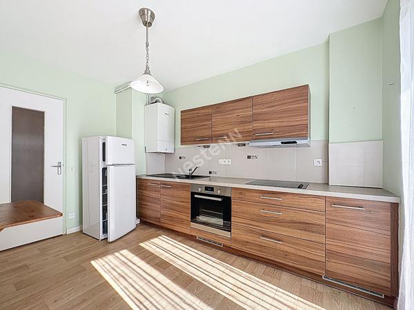 Appartement 3 pièces à vendre à Rezé - secteur Galarnière avec cave et place de parking